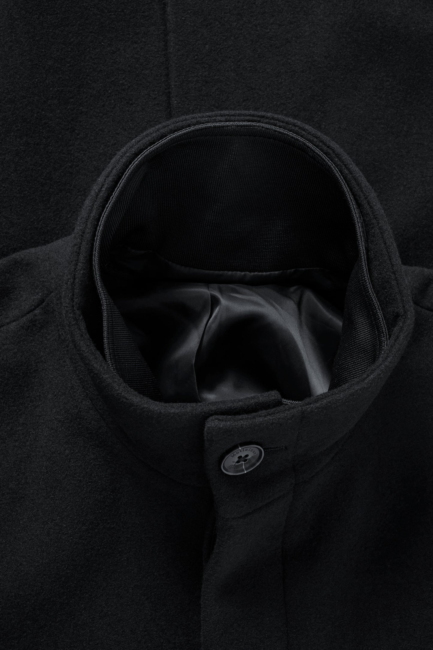 30203845 - Harvey N - Black