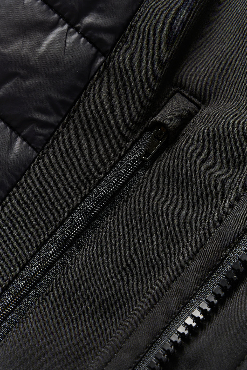 30205571 - MAdeston N - Black