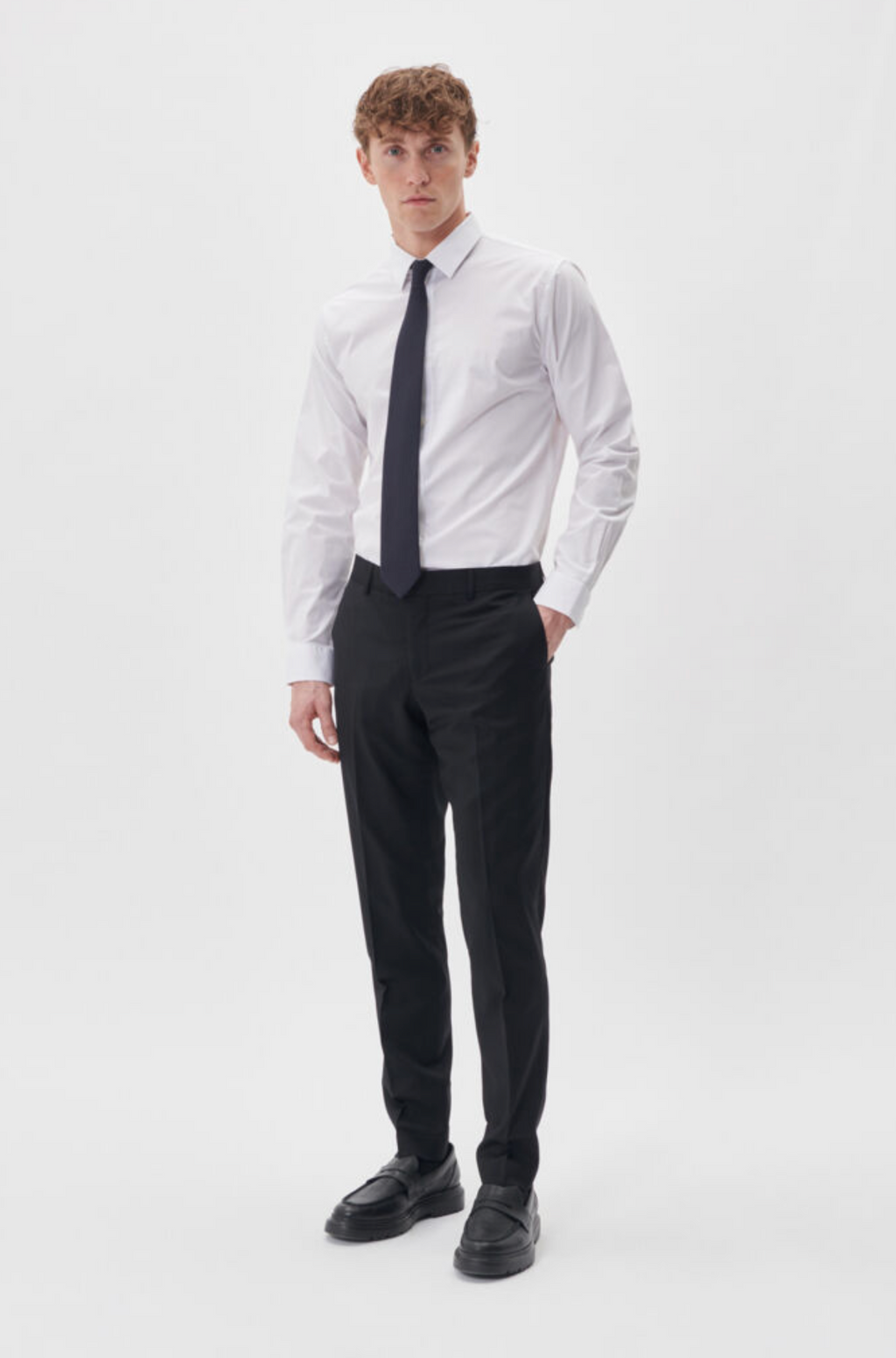 30201321 - Las - Black