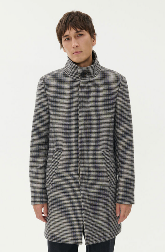 30208570 - Harvey N - Winter Twig