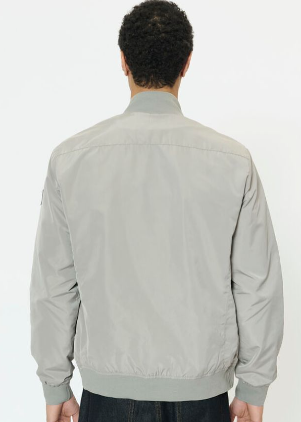 MAhardron N Outerwear