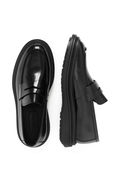 30208003 - Malau